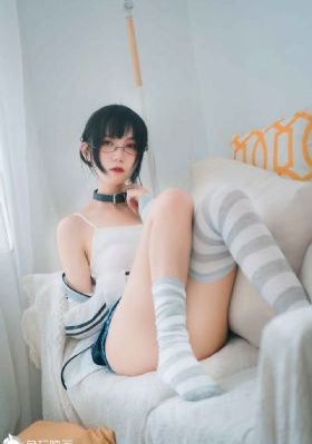 唐朝tv鸭子_粤语中字在线观看