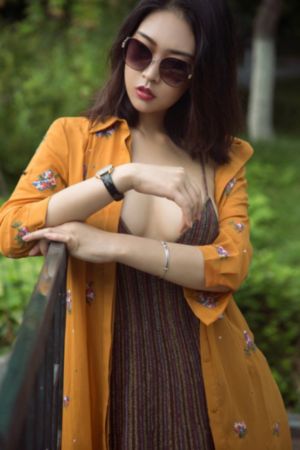 顶楼大象在线观看_剧情片HD高清在线观看