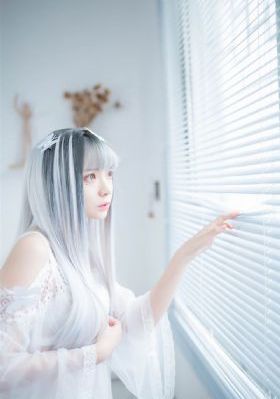 免费看美女的网站_最新国语全集在线