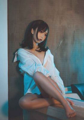 深夜俱乐部_DVD手机免费观看完整